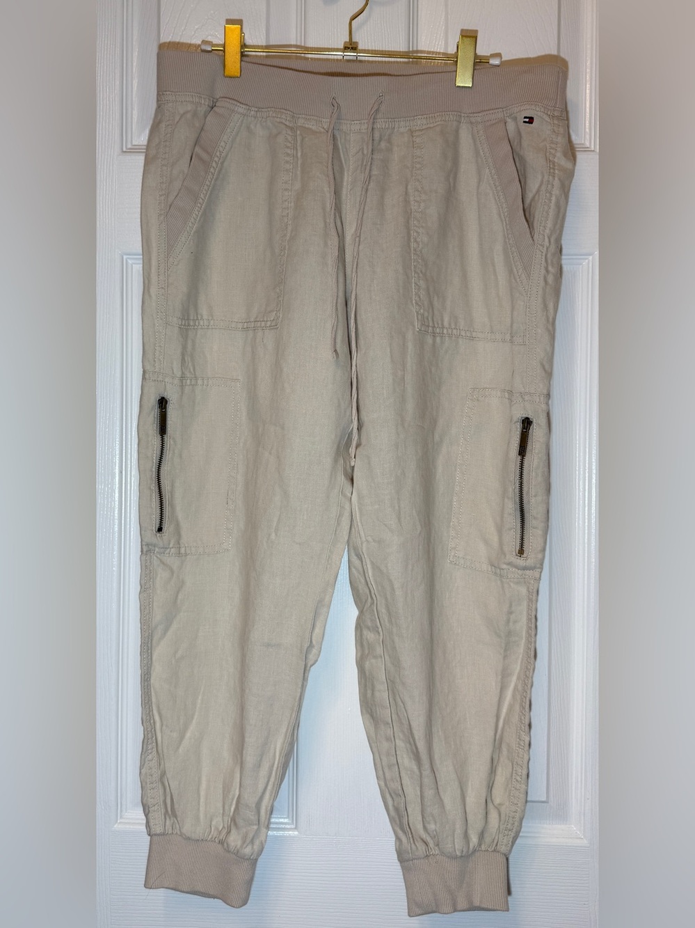 Tommy Hilfiger Women's Khaki Cargo Jogger Pants